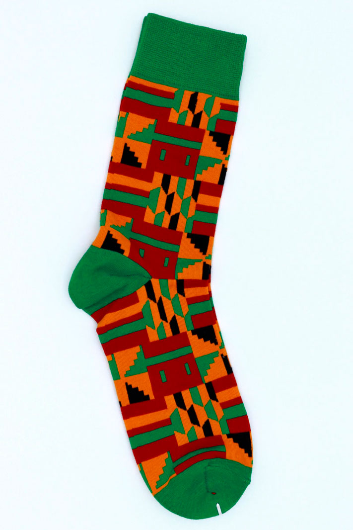 Los calcetines con estampado africano son una forma divertida y única de agregar un toque de estilo