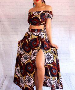 La tela wax es conocida por sus diseños coloridos y llamativos, que a menudo se inspiran en la cultura africana.