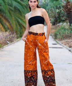 Si estás buscando un pantalón oxford en Barcelona, visite nuestra tienda online Afrika color.