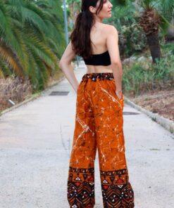 Si estás buscando un pantalón oxford en Barcelona, visite nuestra tienda online Afrika color.