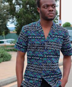 Compra en línea camisas africanas estampadas y recíbelas en la comodidad de tu hogar.