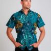 Looking for a comfortable garment with personality? Try a short-sleeved shirt in African cloth