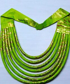 Collares masái: joyería artesanal que realza tu estilo personal con un toque exótico.