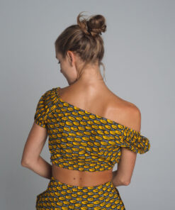 Conjunto Wax Cauris amarillo, combinando comodidad y estilo